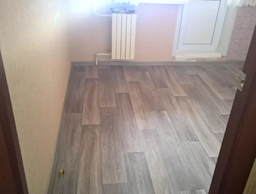 Укладка линолеума на кухни Малинина 10